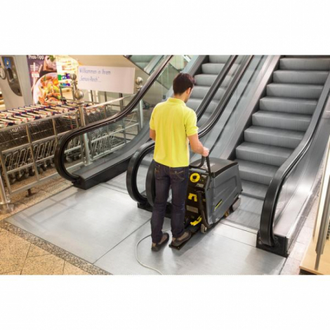 Аппарат для очистки лестниц и эскалаторов - Karcher BR 47/35 Esc