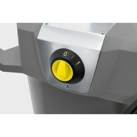 Универсальный пылесос - Karcher IVS 100/40Универсальный пылесос